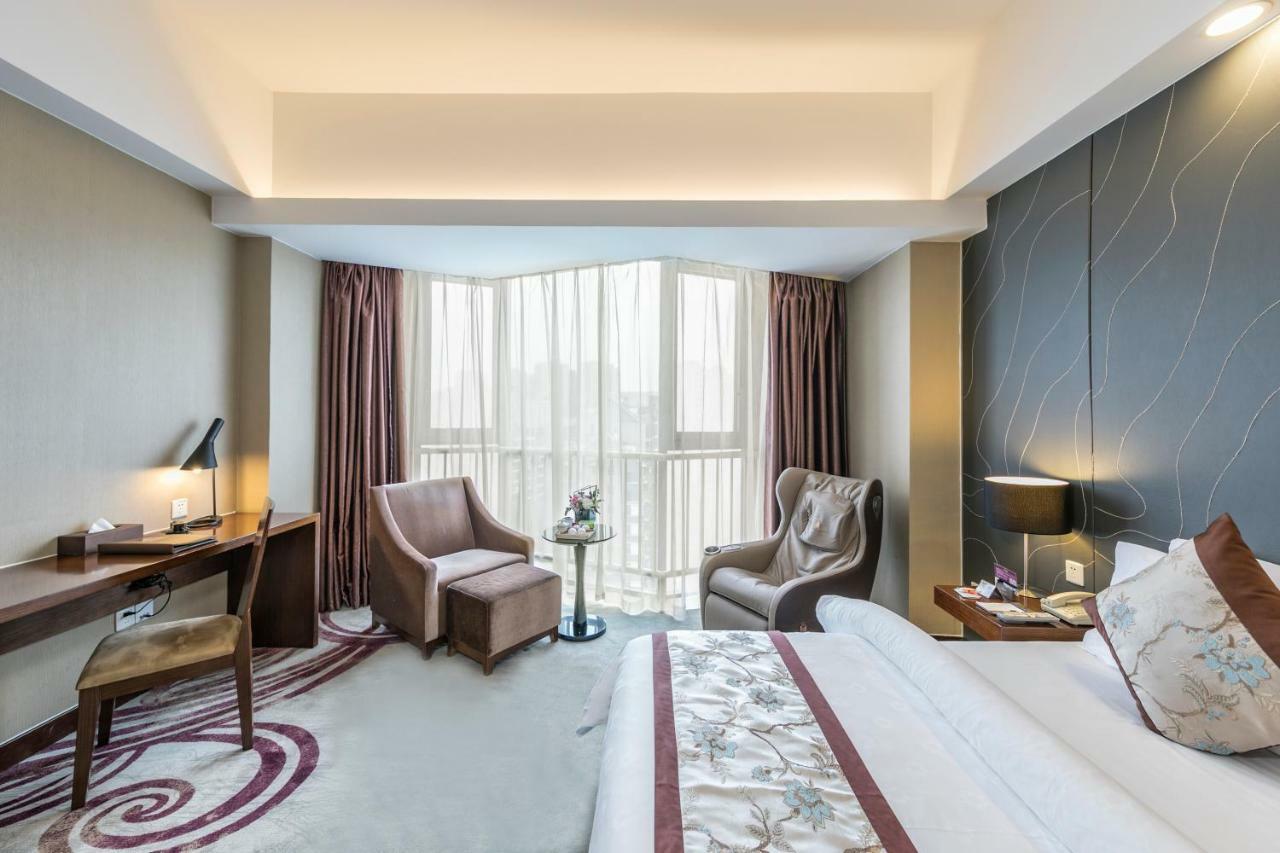 פוז'ו Jinjiang Metropolo Cangshan Wanda Plaza Hotel מראה חיצוני תמונה