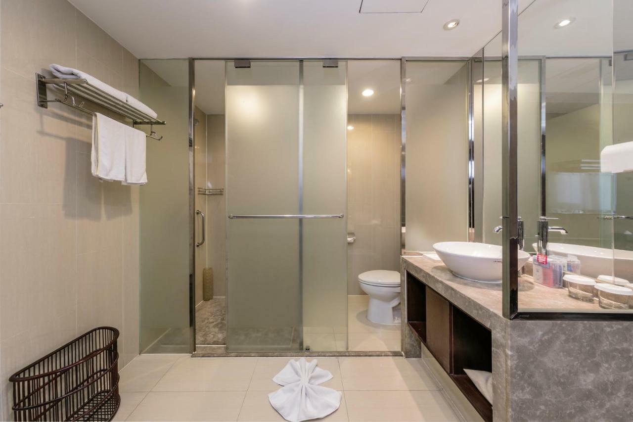 פוז'ו Jinjiang Metropolo Cangshan Wanda Plaza Hotel מראה חיצוני תמונה
